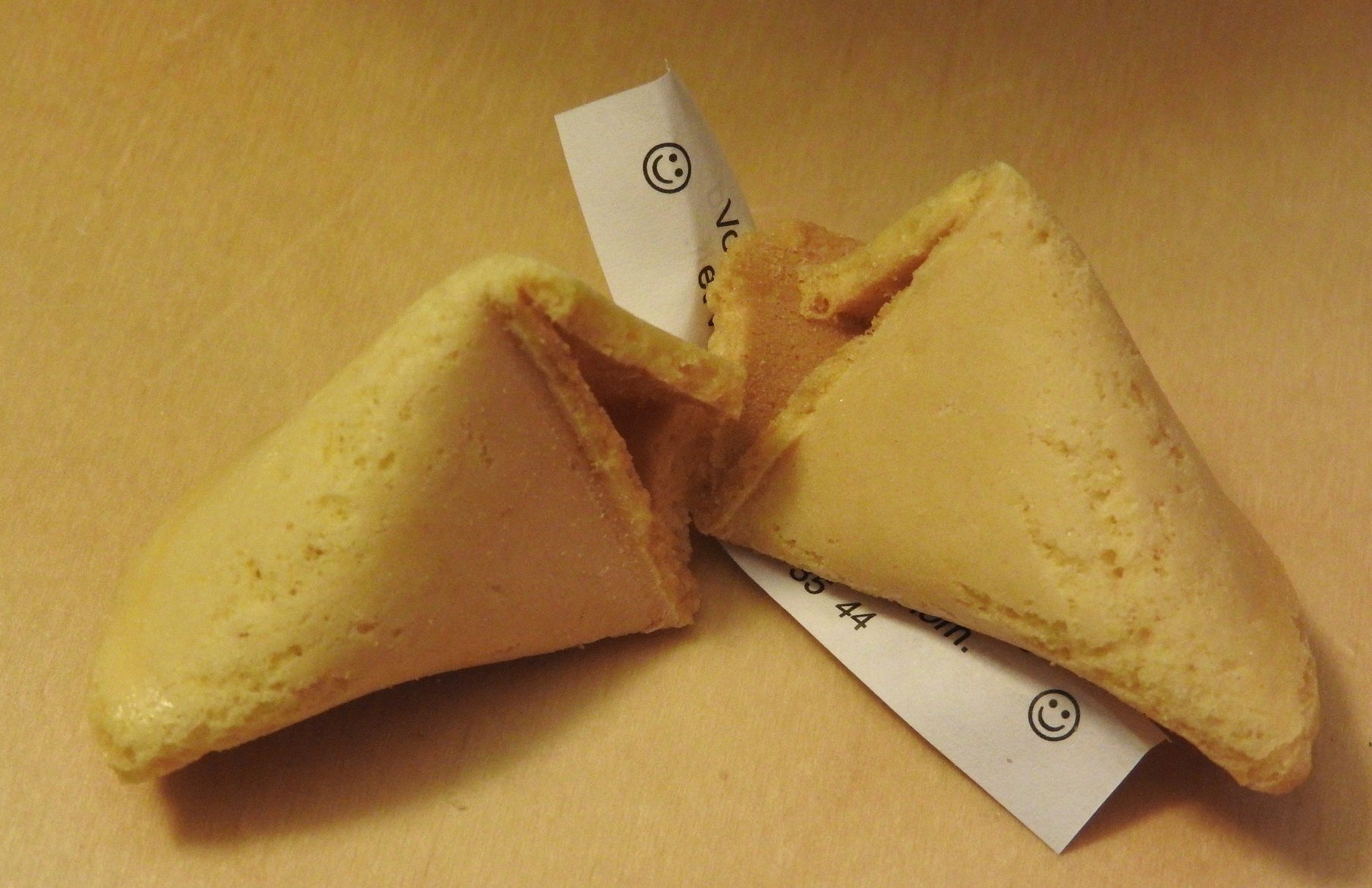 fortune-cookie-1056973_1920